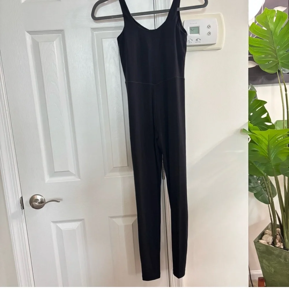 OFFLINE by Aerie Real Me Lowkey Black Legging Bodysuit - Picture 8 of 10